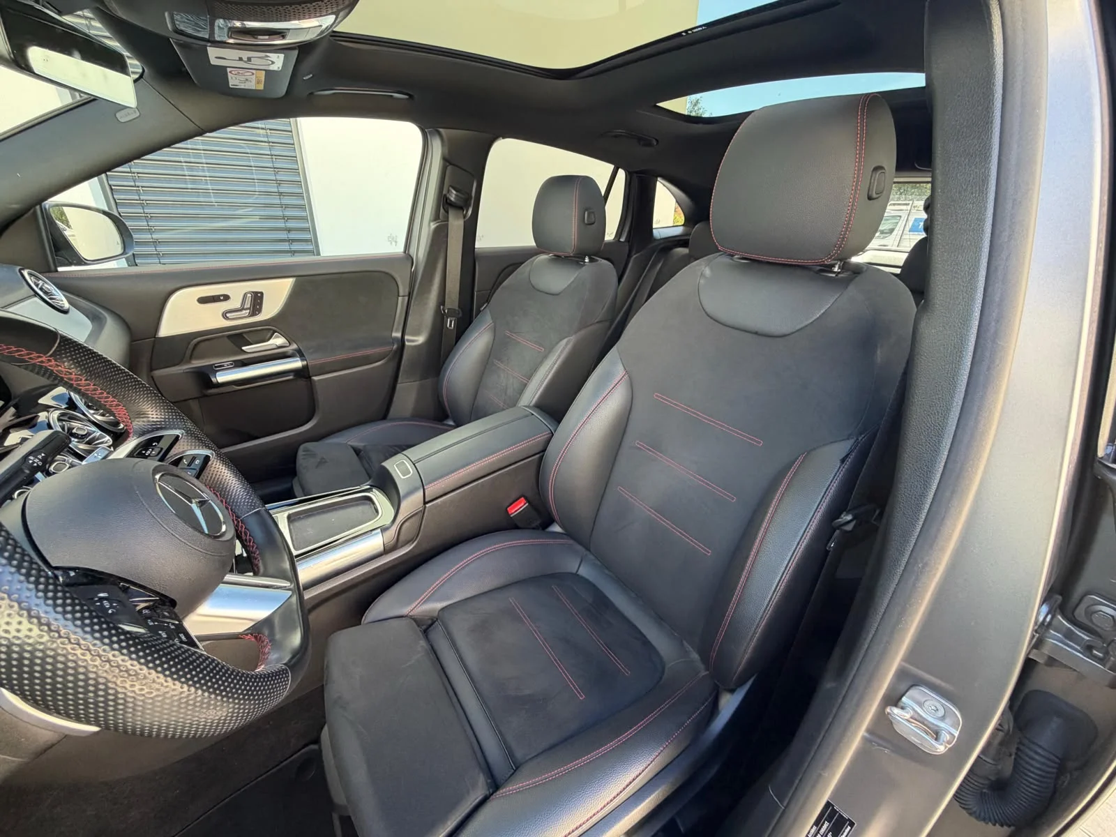 MERCEDES  GLA GLA 220d 4MATIC AMG Line